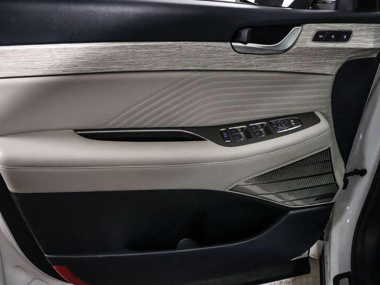 2023 Hyundai PALISADE Ultimate Calligraphy 7-Passenger AWD Photo