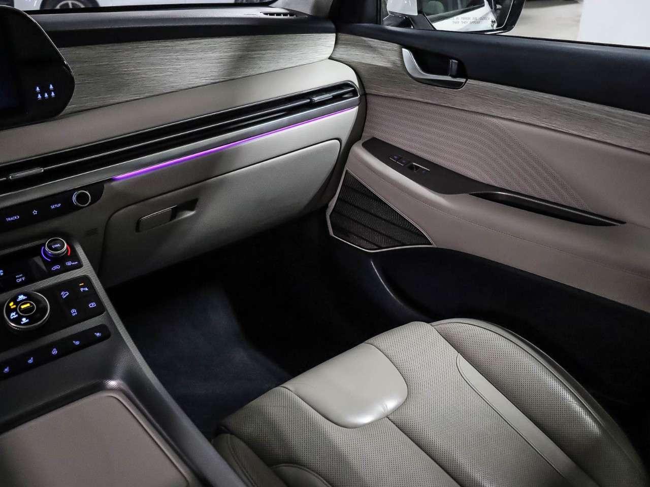 2023 Hyundai PALISADE Ultimate Calligraphy 7-Passenger AWD Photo