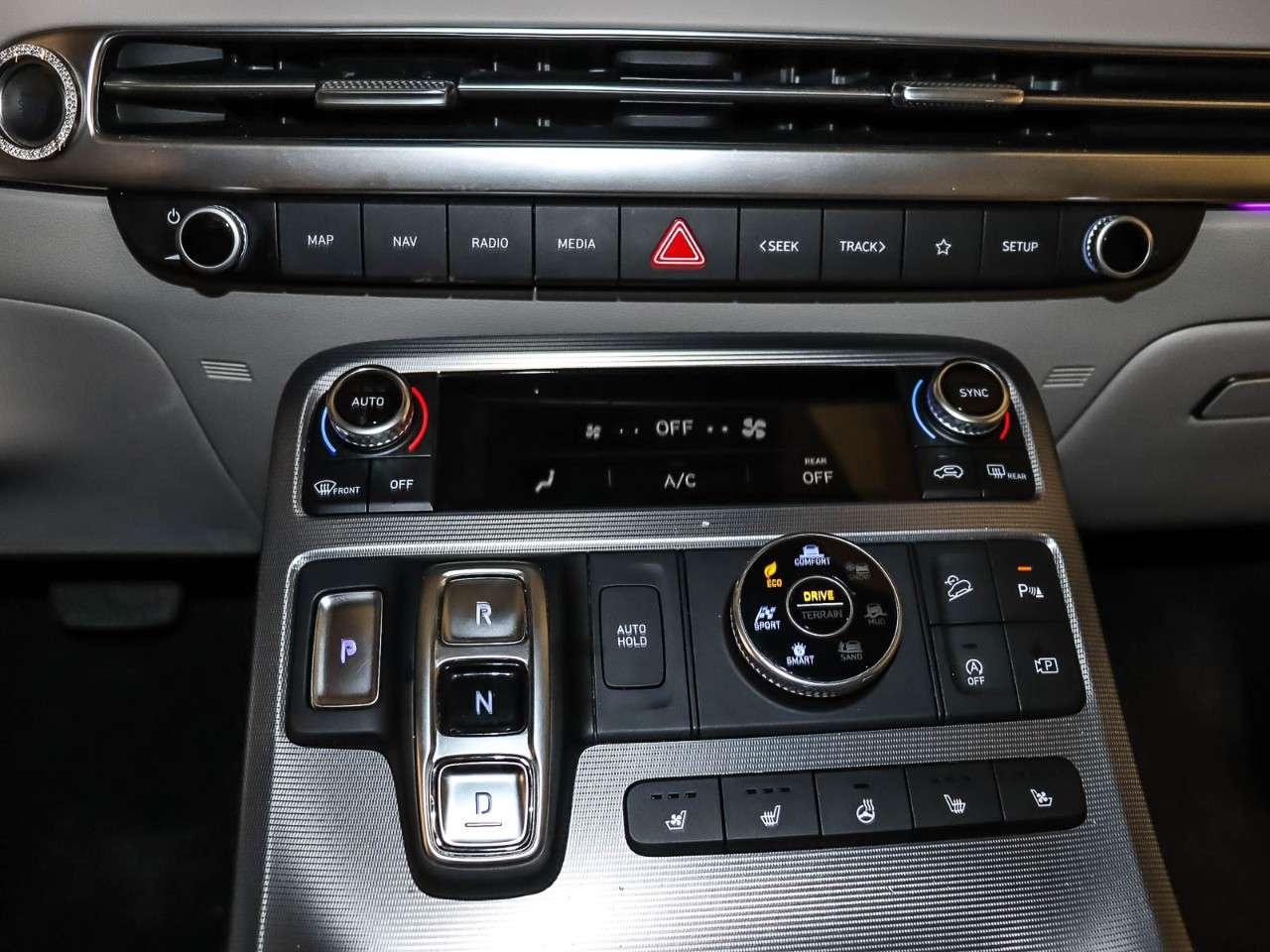 2023 Hyundai PALISADE Ultimate Calligraphy 7-Passenger AWD Photo