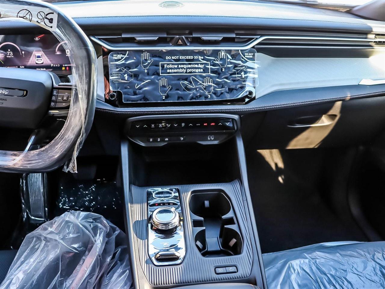 2026 Jeep Cherokee  Photo