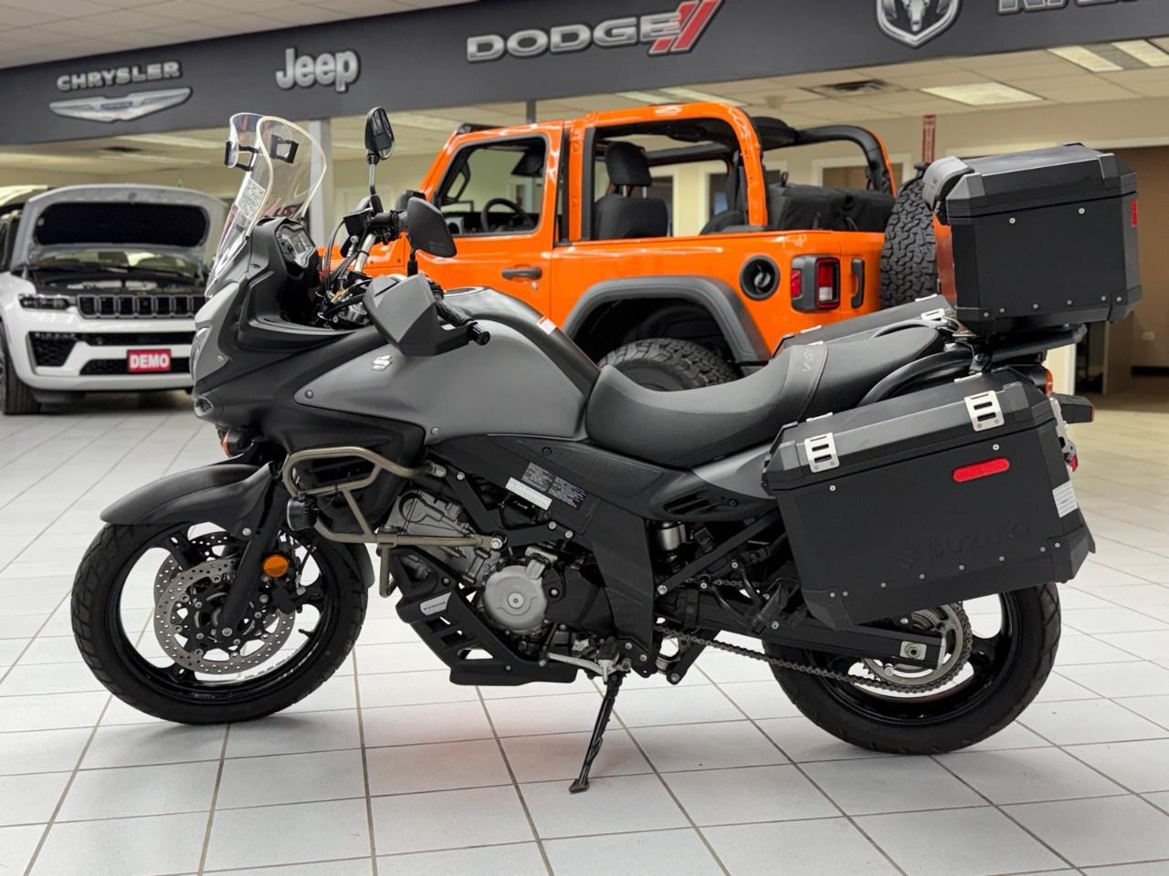 2015 Suzuki V-Strom 650 ABS  Photo1
