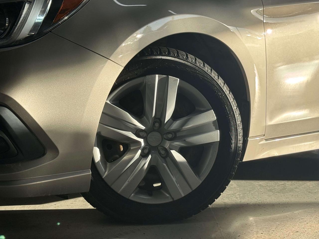 2019 Subaru Legacy 2.5i l 4Cyl l Auto l Full Time Symmetrical AWD l Photo1