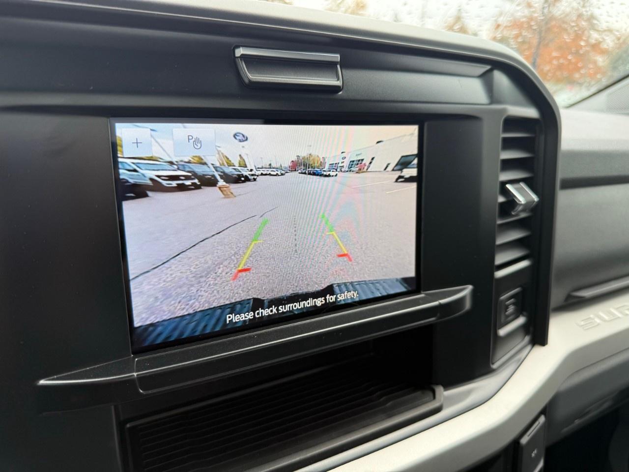 2027 Ford SUPER DUTY F-350 SRW  Photo