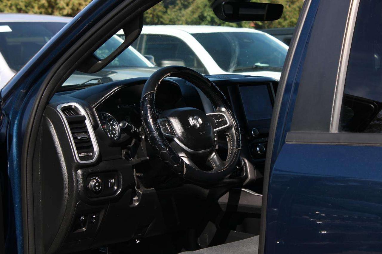 2020 RAM 1500 Big Horn 4x4  SiriusXM SideSteps ReverseCamera Par Photo