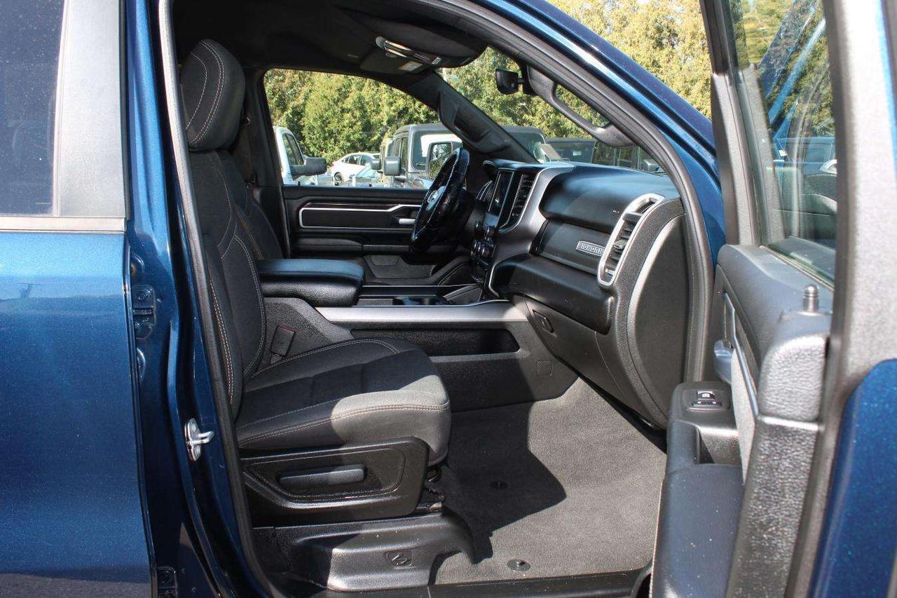 2020 RAM 1500 Big Horn 4x4  SiriusXM SideSteps ReverseCamera Par Photo