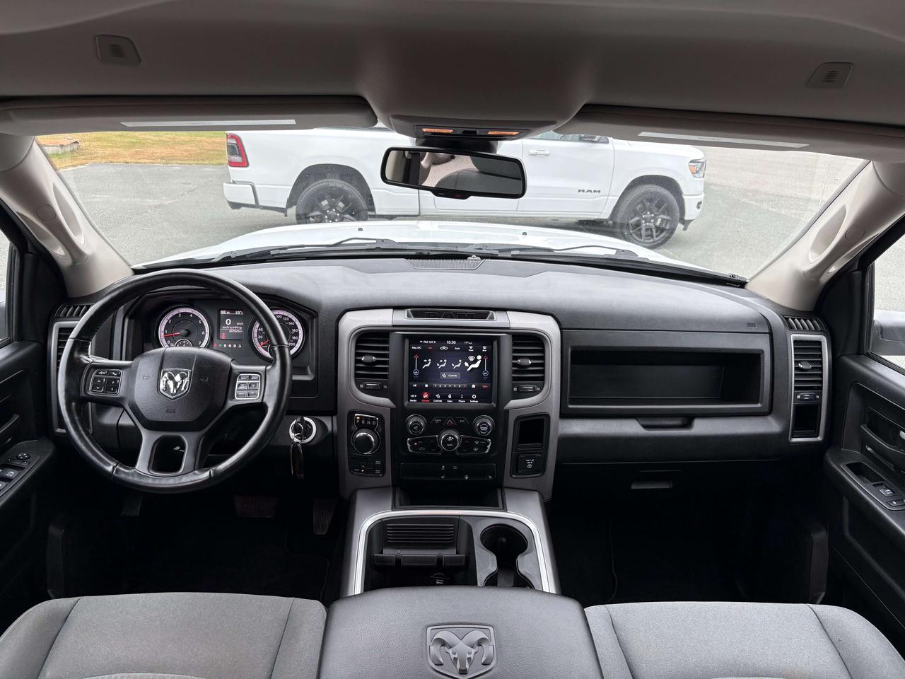 2021 RAM 1500 Express - htd seat/wheel Photo2