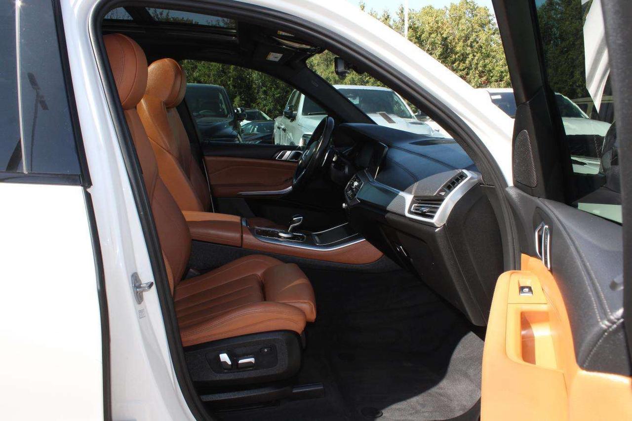 2022 BMW X5 Sport  Gps Moonroof ReverseCamera HtdSeats Parking Photo
