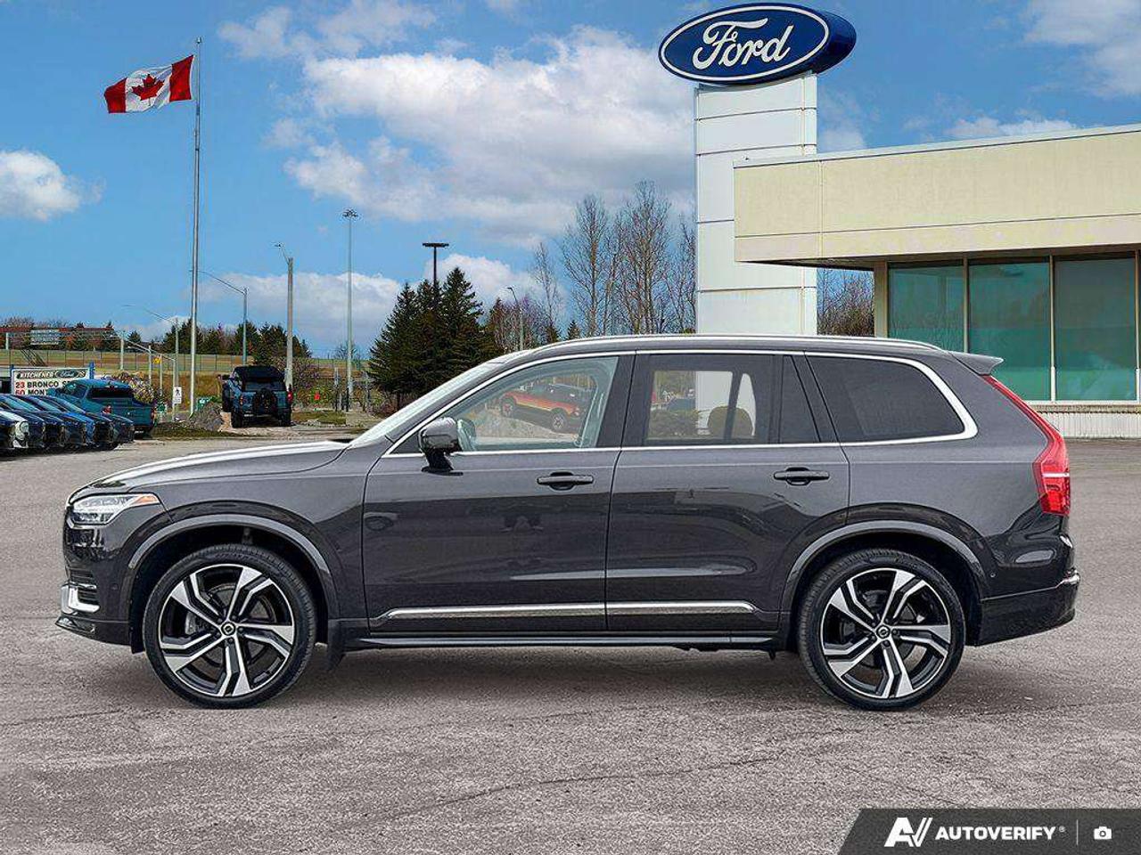 2024 Volvo XC90 Ultimate Bright Theme   MEM COOLD SEATS   3RD ROW SEATS Photo