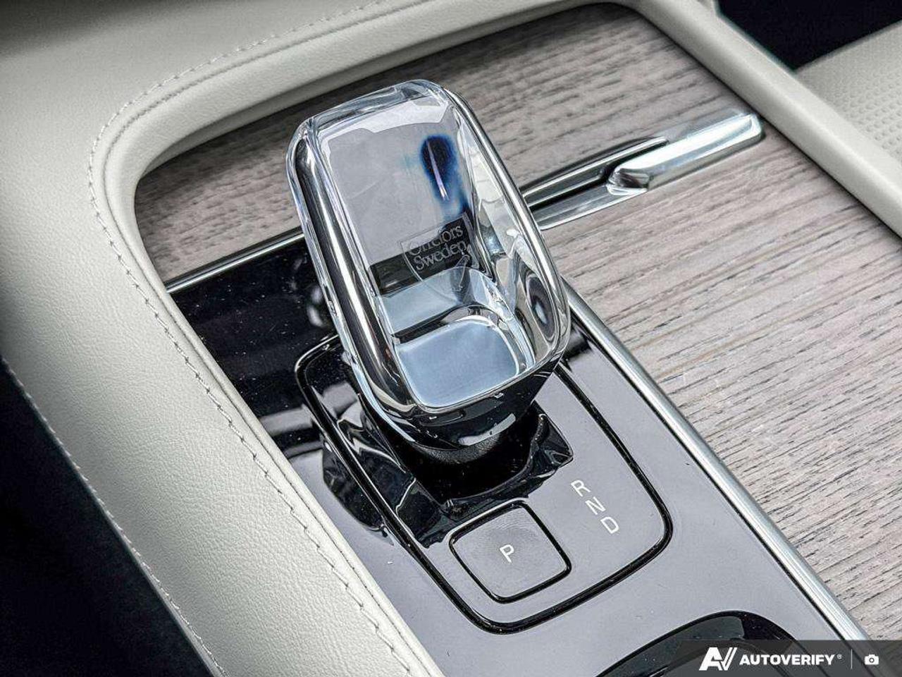 2024 Volvo XC90 Ultimate Bright Theme   MEM COOLD SEATS   3RD ROW SEATS Photo