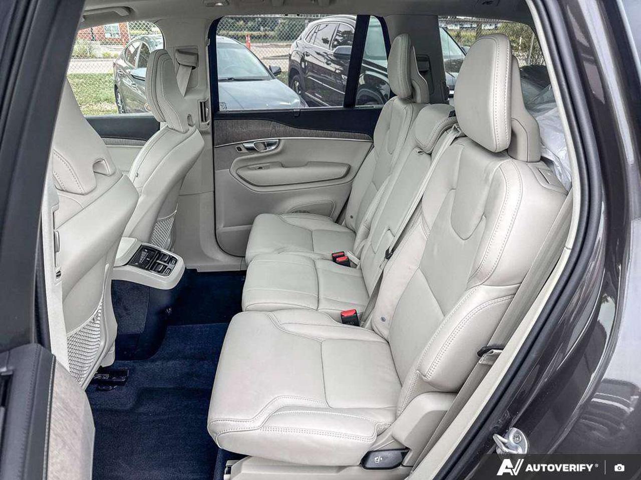 2024 Volvo XC90 Ultimate Bright Theme   MEM COOLD SEATS   3RD ROW SEATS Photo