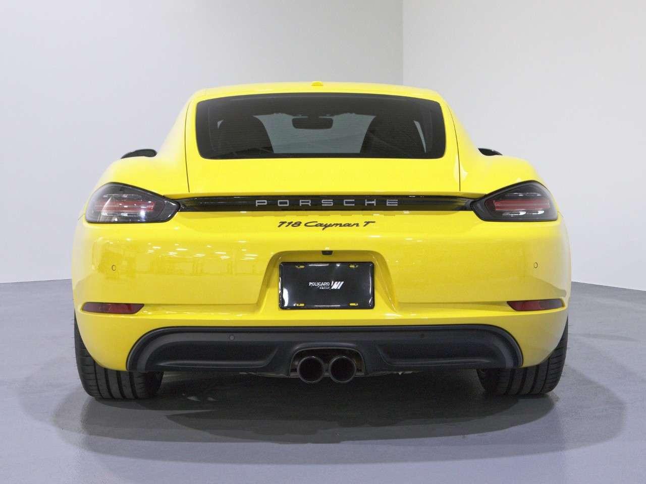 2020 Porsche 718 Cayman T Photo