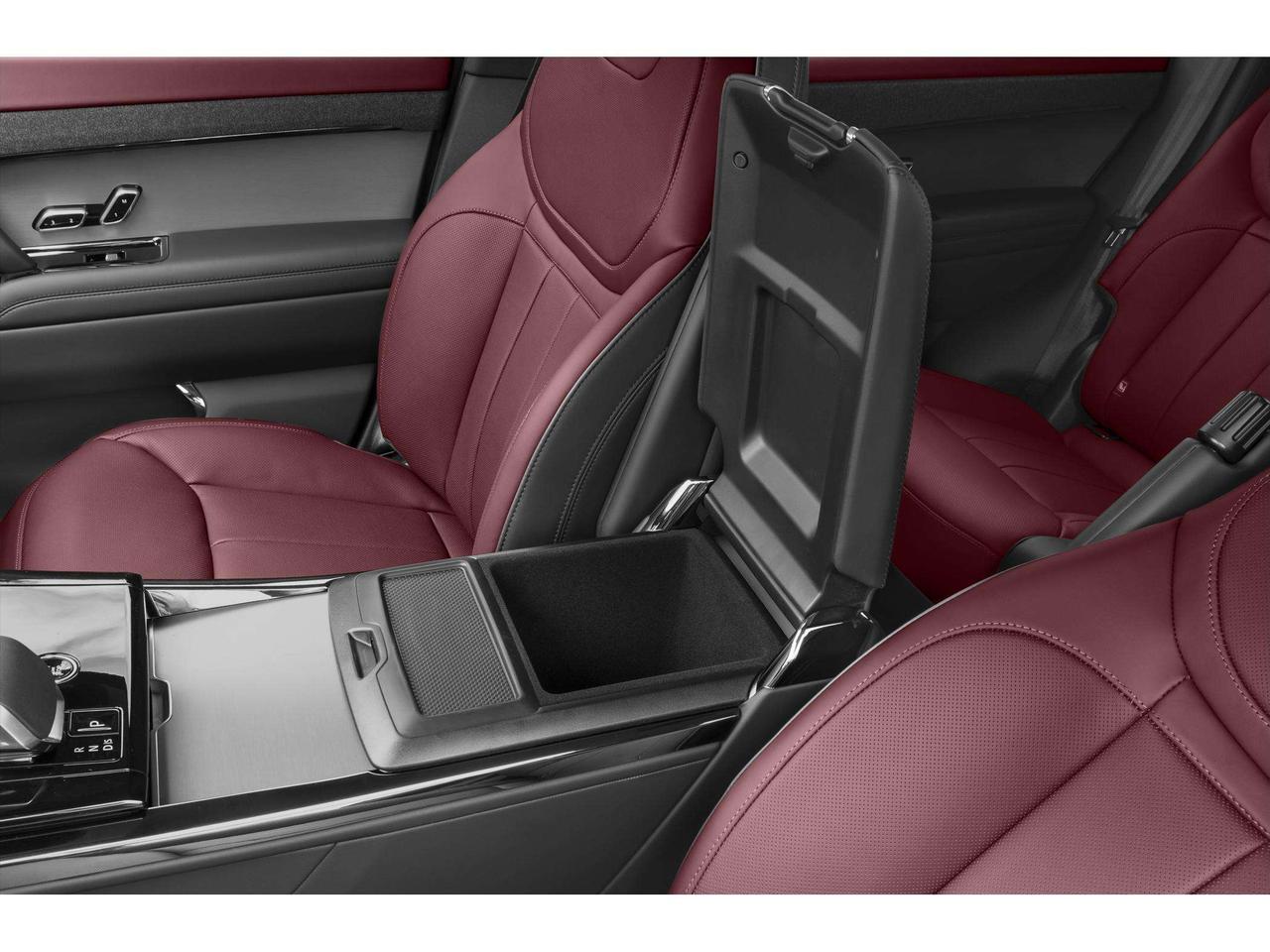 2025 Land Rover Range Rover Sport Dynamic SE Photo