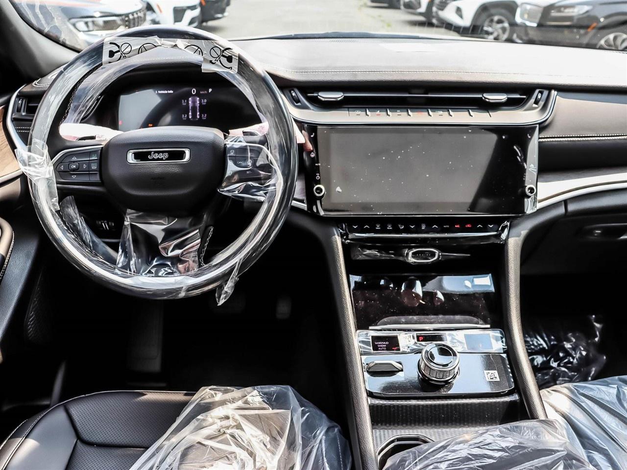 2026 Jeep Grand Cherokee  Photo