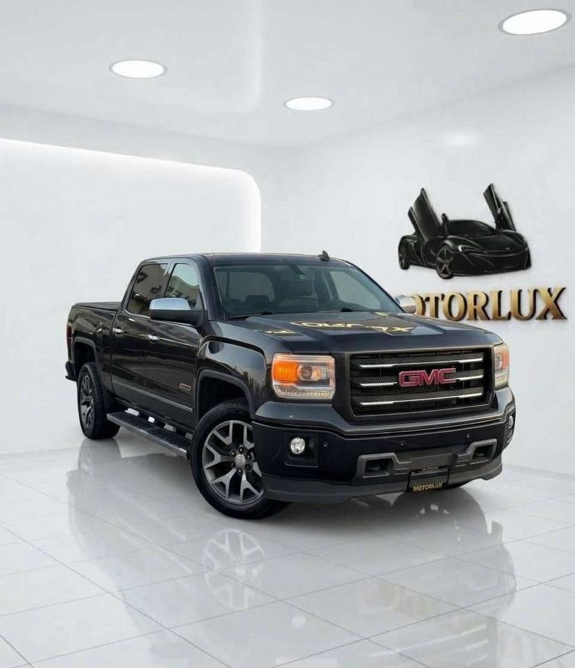 2015 GMC Sierra 1500 4WD Crew Cab 143.5 SLT Photo