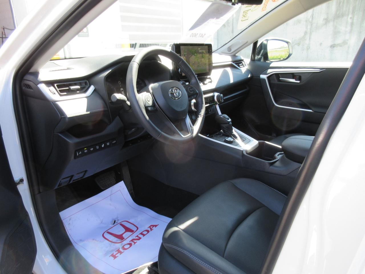 2025 Toyota RAV4 Limited 4dr All-wheel Drive Photo