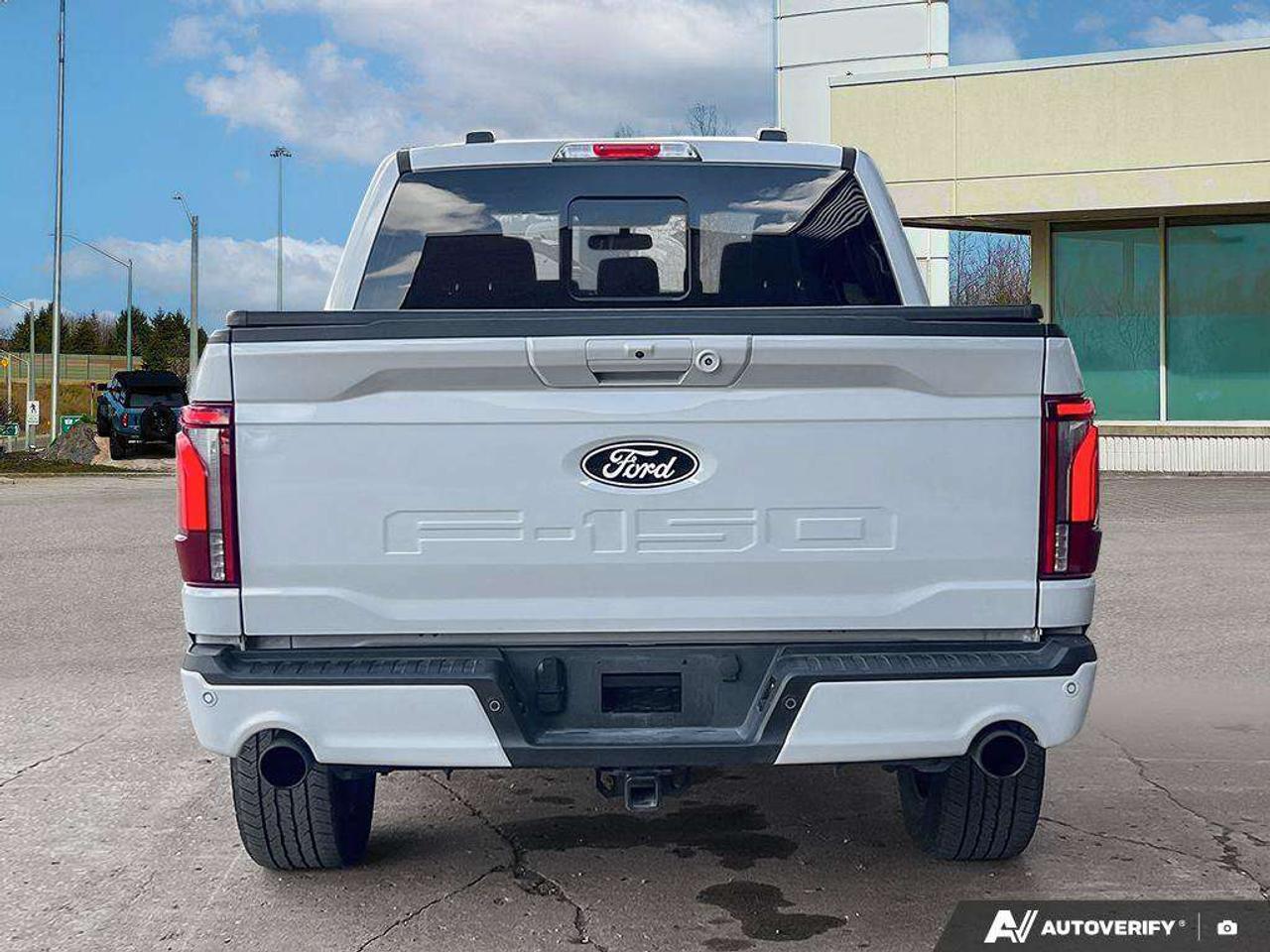 2025 Ford F-150 LARIAT   MOONROOF   LARIAT BLK APP PKG Photo
