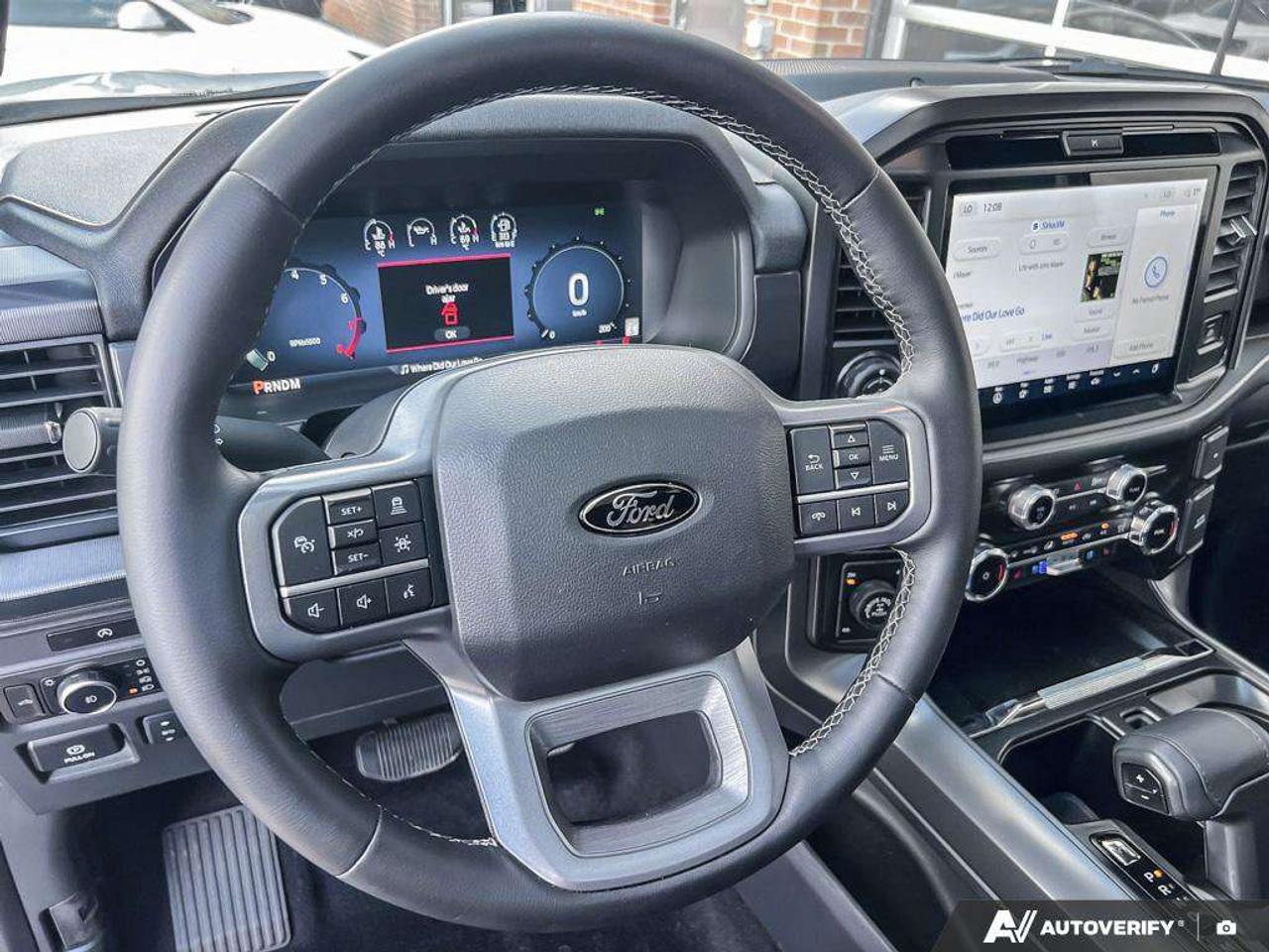 2025 Ford F-150 LARIAT   MOONROOF   LARIAT BLK APP PKG Photo