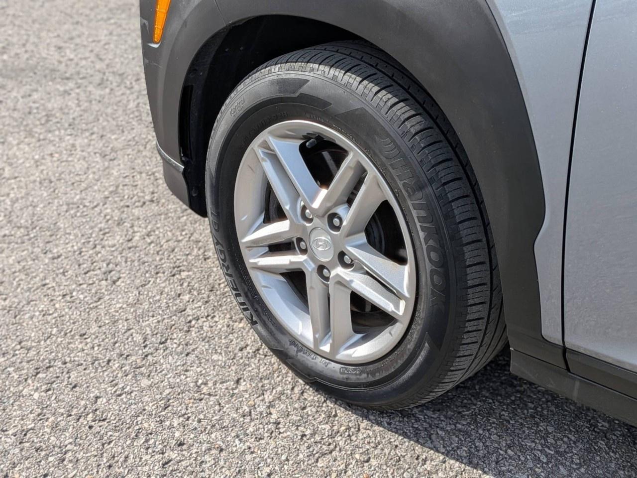 2019 Hyundai KONA 2.0L Essential AWD Photo