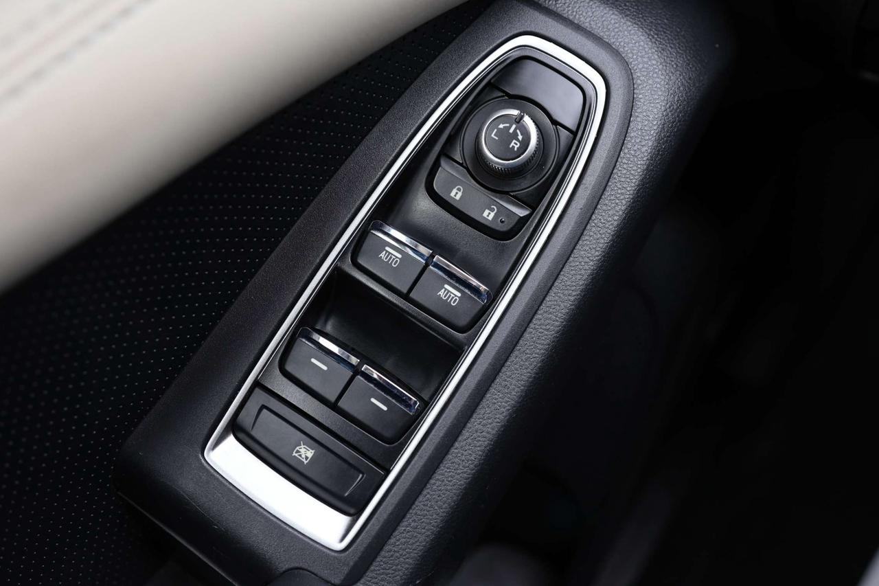 2019 Subaru ASCENT LIMITED-AWD-8PASS/NAV/ADAPT CRUISE/BLIS/LKA/FCW/LEATHER/H SEATS & STEERING/KEYLESS/CARPLAY/PANOROOF Photo