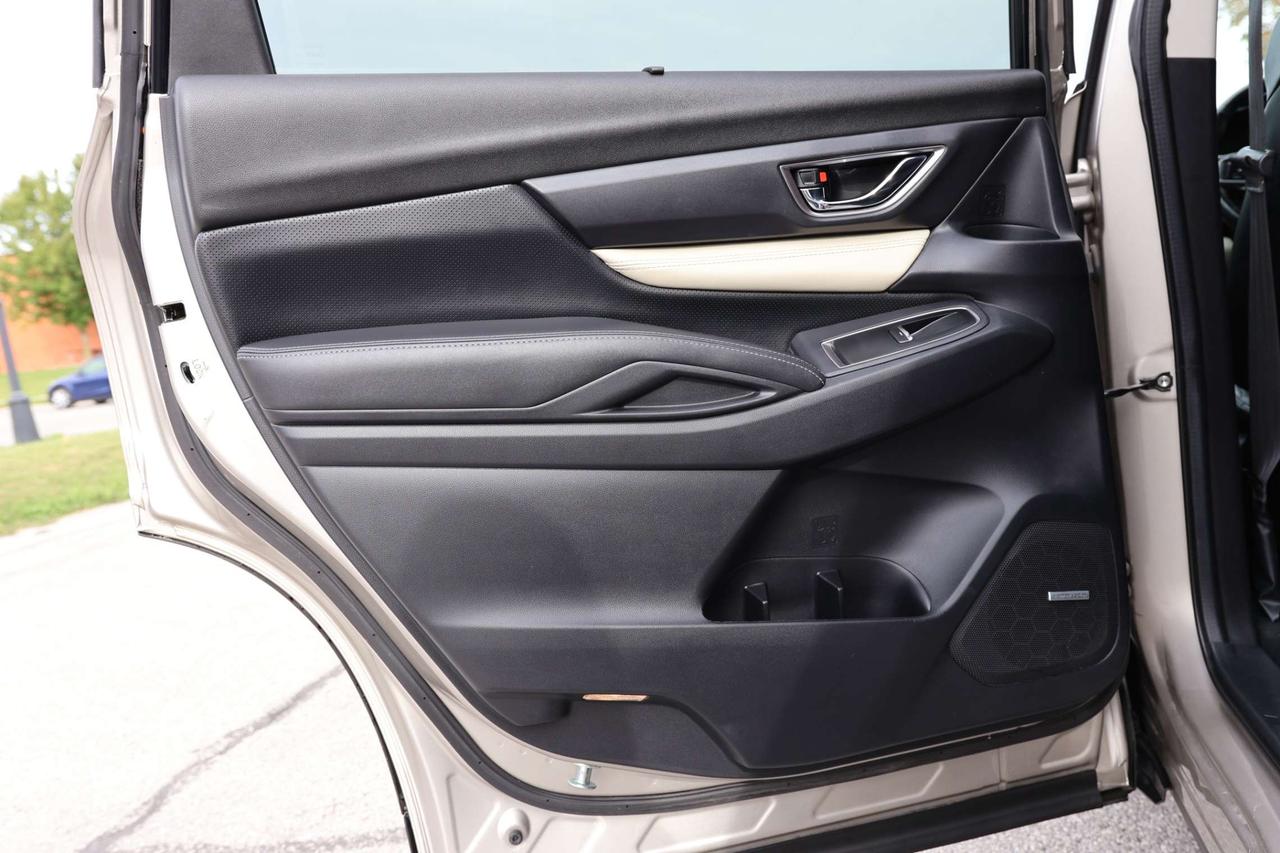 2019 Subaru ASCENT LIMITED-AWD-8PASS/NAV/ADAPT CRUISE/BLIS/LKA/FCW/LEATHER/H SEATS & STEERING/KEYLESS/CARPLAY/PANOROOF Photo