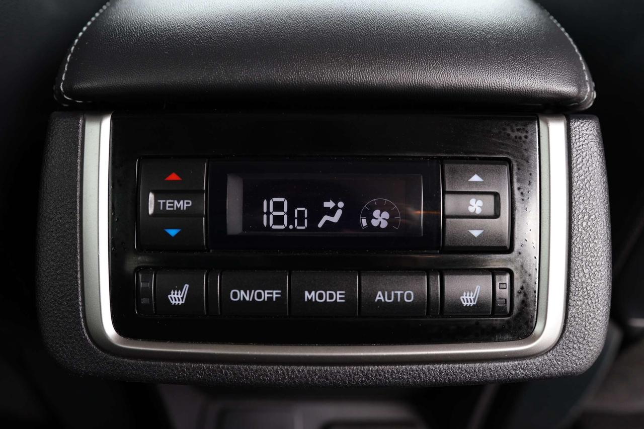 2019 Subaru ASCENT LIMITED-AWD-8PASS/NAV/ADAPT CRUISE/BLIS/LKA/FCW/LEATHER/H SEATS & STEERING/KEYLESS/CARPLAY/PANOROOF Photo