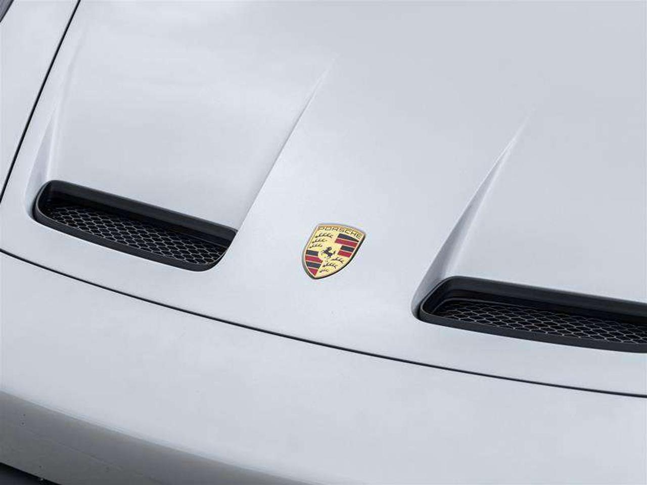 2022 Porsche 911 GT3 Coupe Leather/Race-Tex Interior in Black with Guards Red Stitching Carbon Fiber Roof Adaptive Sp Photo