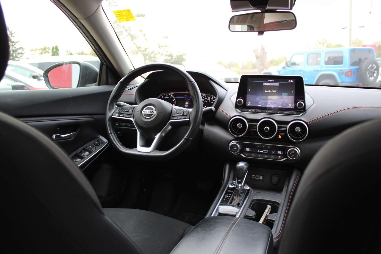 2021 Nissan Sentra SR Photo