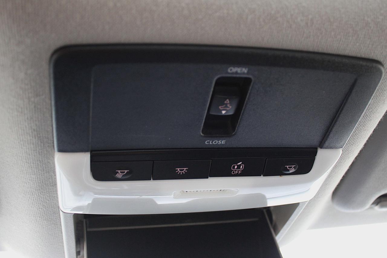 2021 Nissan Sentra SR Photo