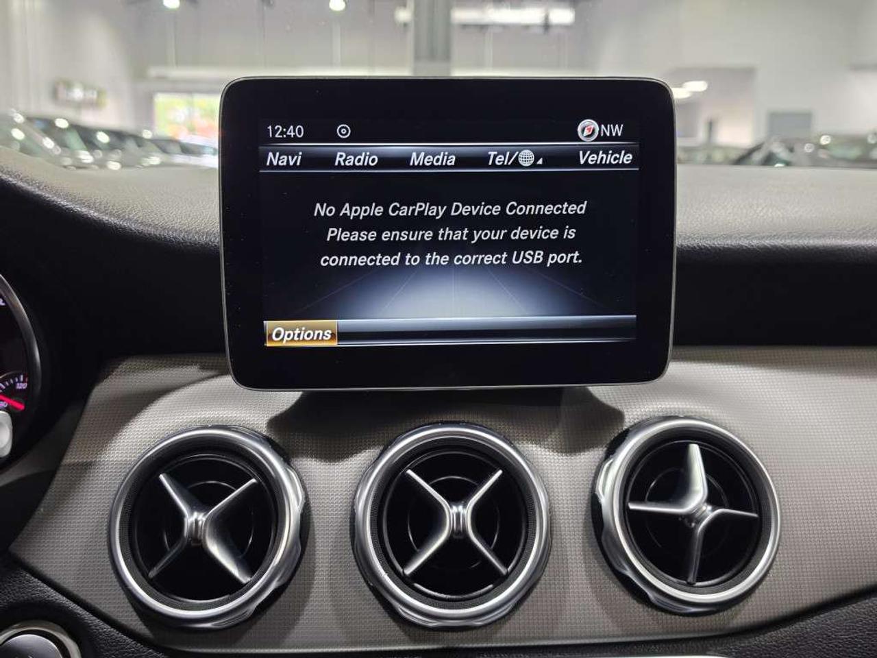 2020 Mercedes-Benz GLA 4MATIC NO ACCIDENT VERY GOOD SERVICE RECORDS NAVIGATION BLINDSPOT New Brakes  New Battery Photo