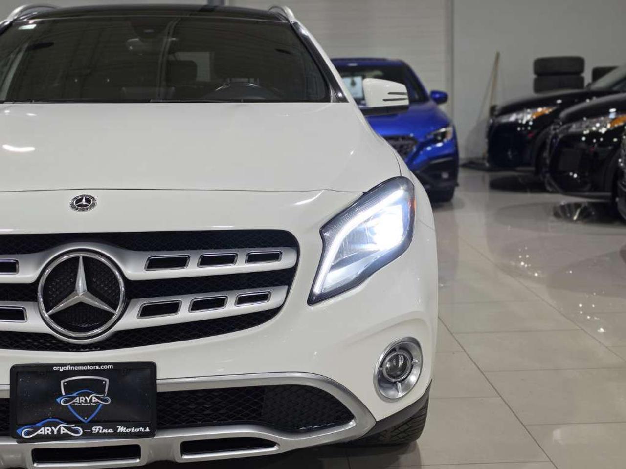 2020 Mercedes-Benz GLA 4MATIC NO ACCIDENT VERY GOOD SERVICE RECORDS NAVIGATION BLINDSPOT New Brakes  New Battery Photo