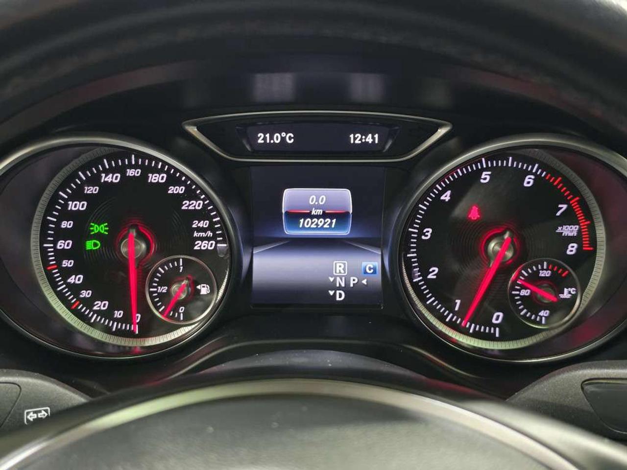 2020 Mercedes-Benz GLA 4MATIC NO ACCIDENT VERY GOOD SERVICE RECORDS NAVIGATION BLINDSPOT New Brakes  New Battery Photo