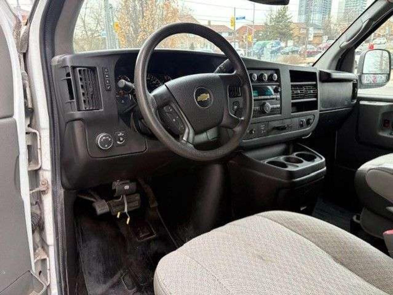 2012 Chevrolet Express Passenger 3500 **12 PASS-SLIDING DOOR-NEW BRAKES-CERTIFIED** Photo