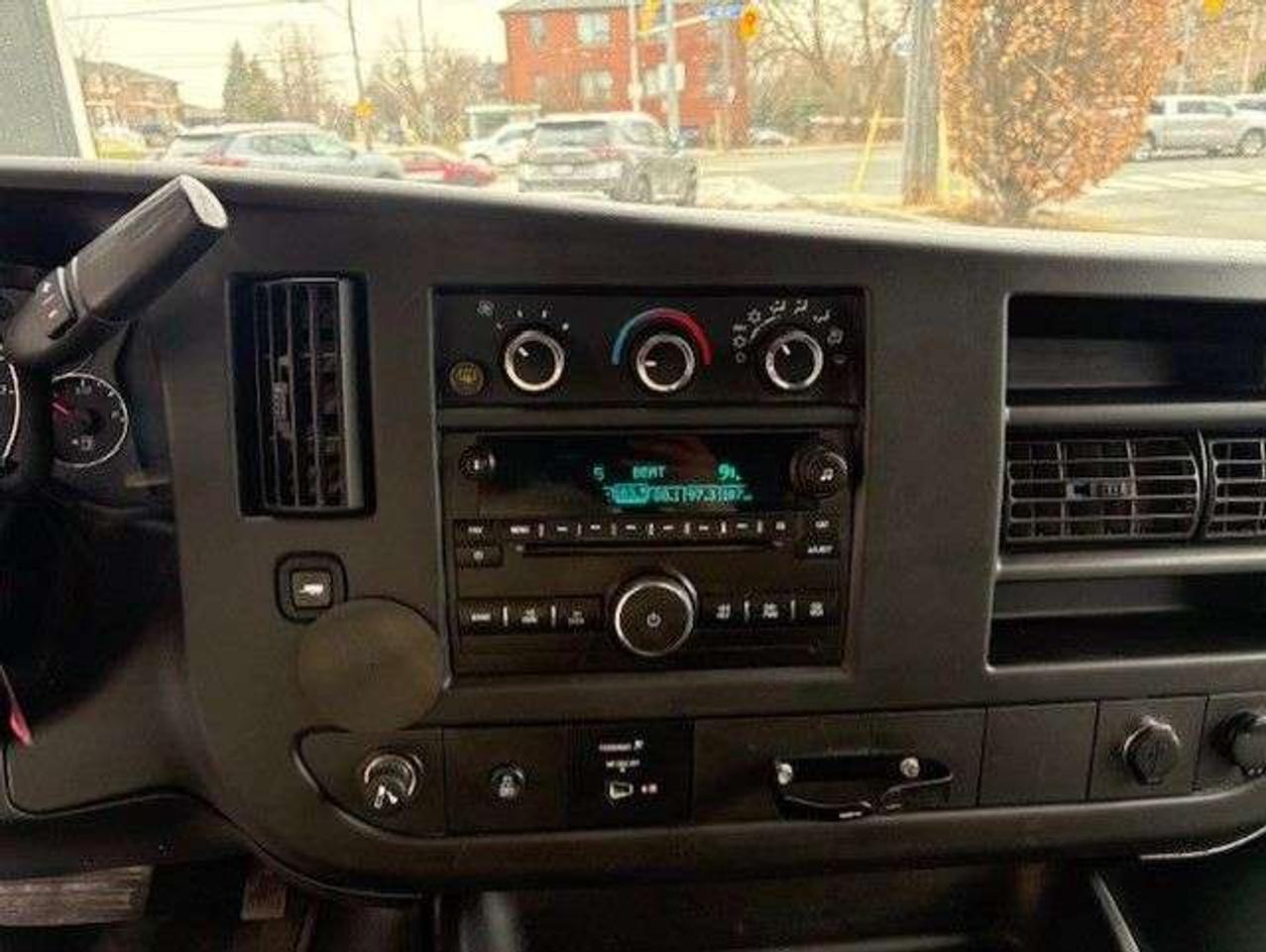 2012 Chevrolet Express Passenger 3500 **12 PASS-SLIDING DOOR-NEW BRAKES-CERTIFIED** Photo