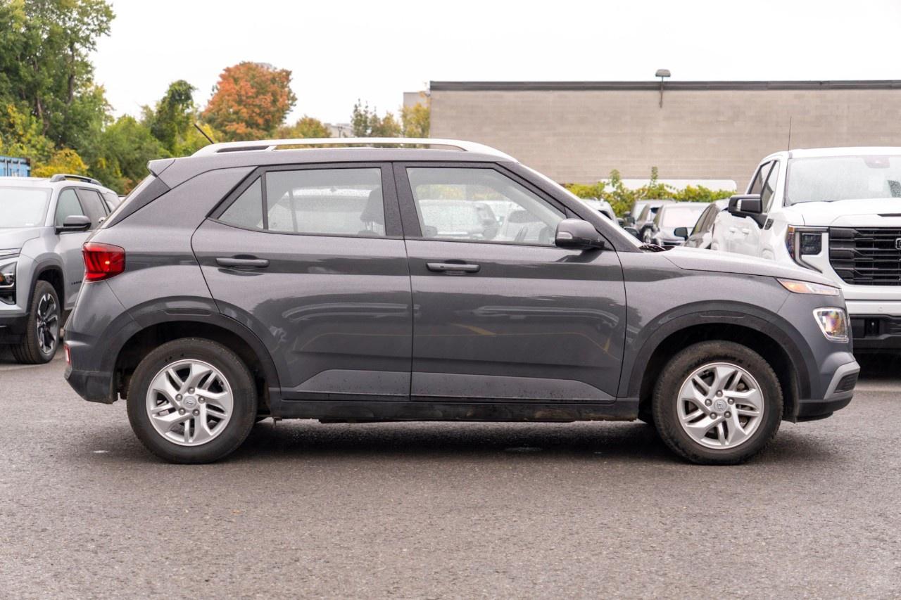 2026 Hyundai Venue Preferred IVT Photo