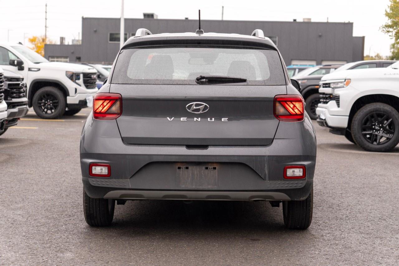 2026 Hyundai Venue Preferred IVT Photo