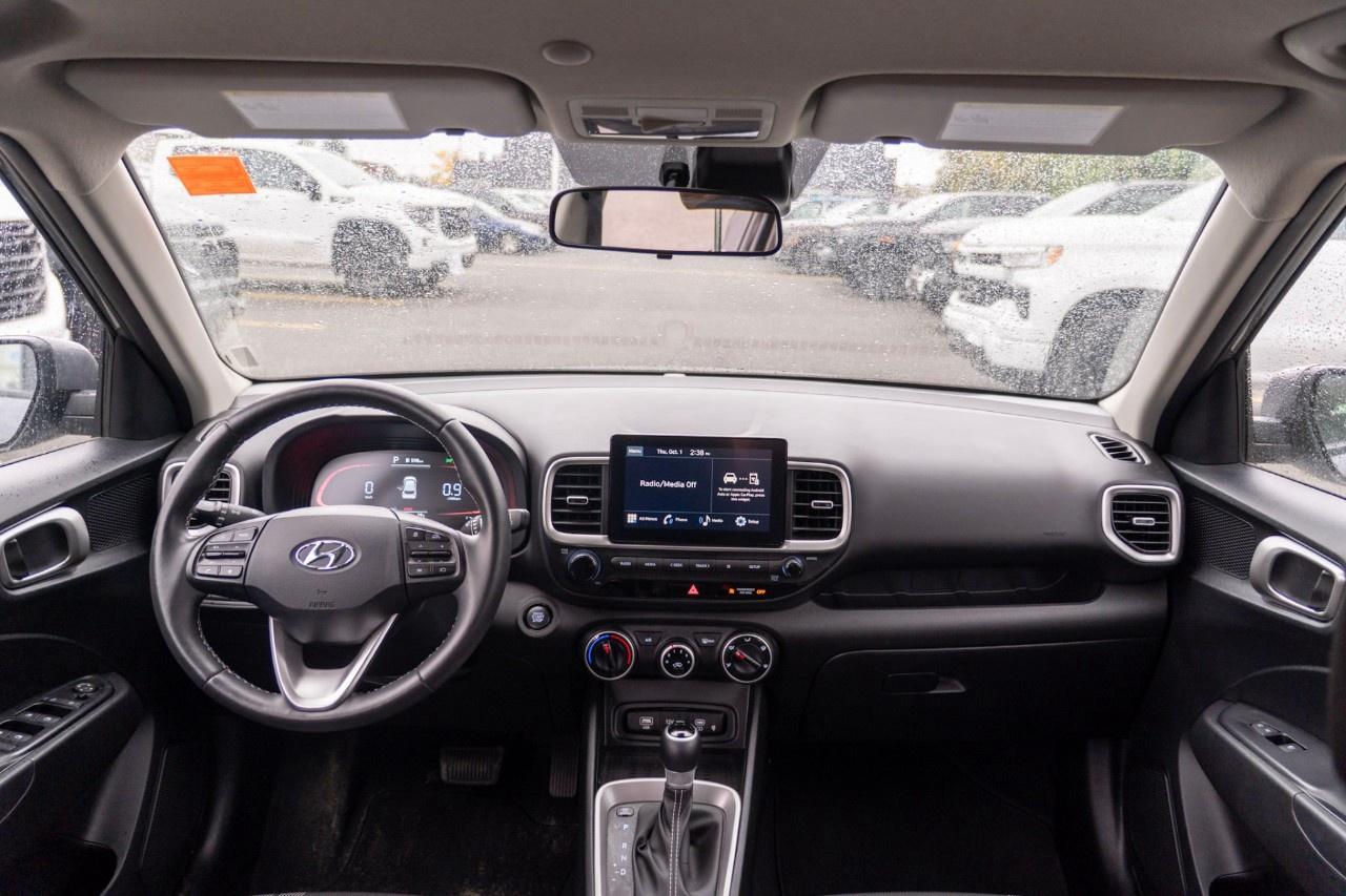 2026 Hyundai Venue Preferred IVT Photo