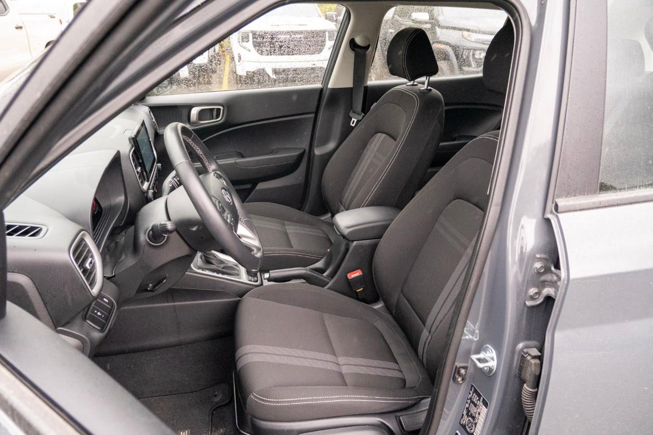 2026 Hyundai Venue Preferred IVT Photo