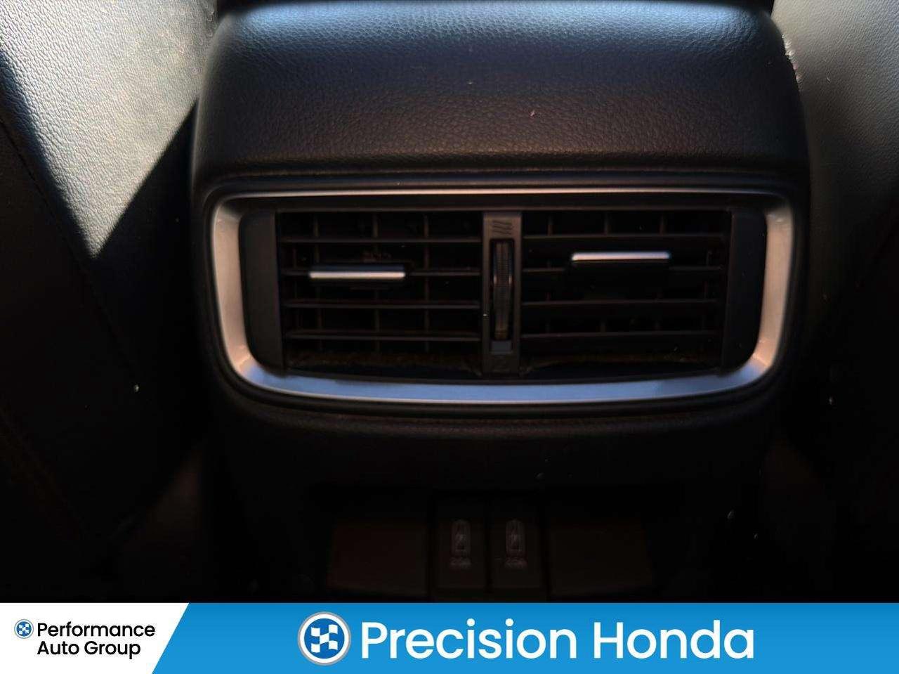 2022 Honda CR-V Touring Leather  Navigation  Sunroof Photo