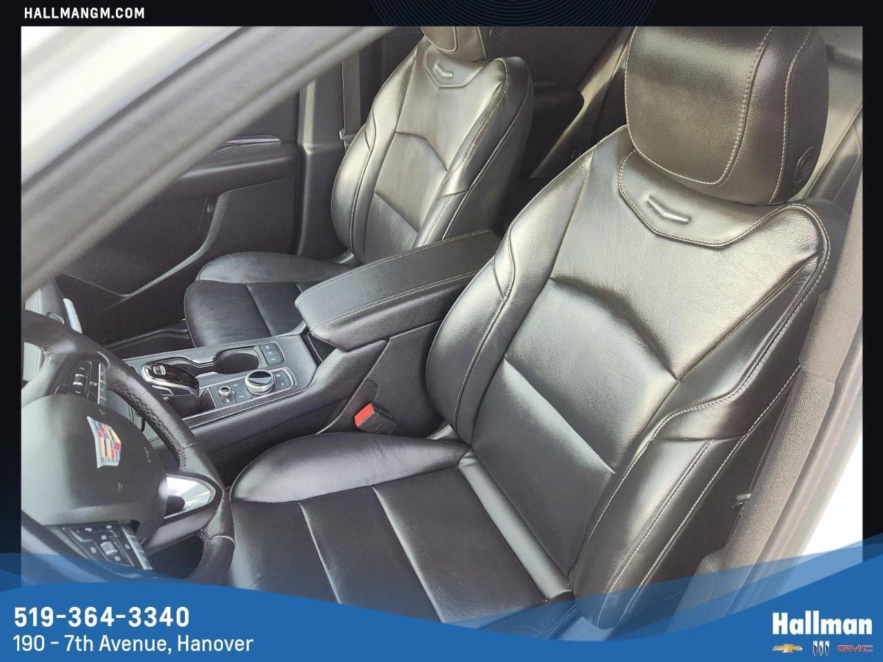 2022 Cadillac XT4 Luxury 4dr All-Wheel Drive Photo