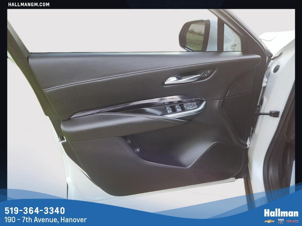 2022 Cadillac XT4 Luxury 4dr All-Wheel Drive Photo