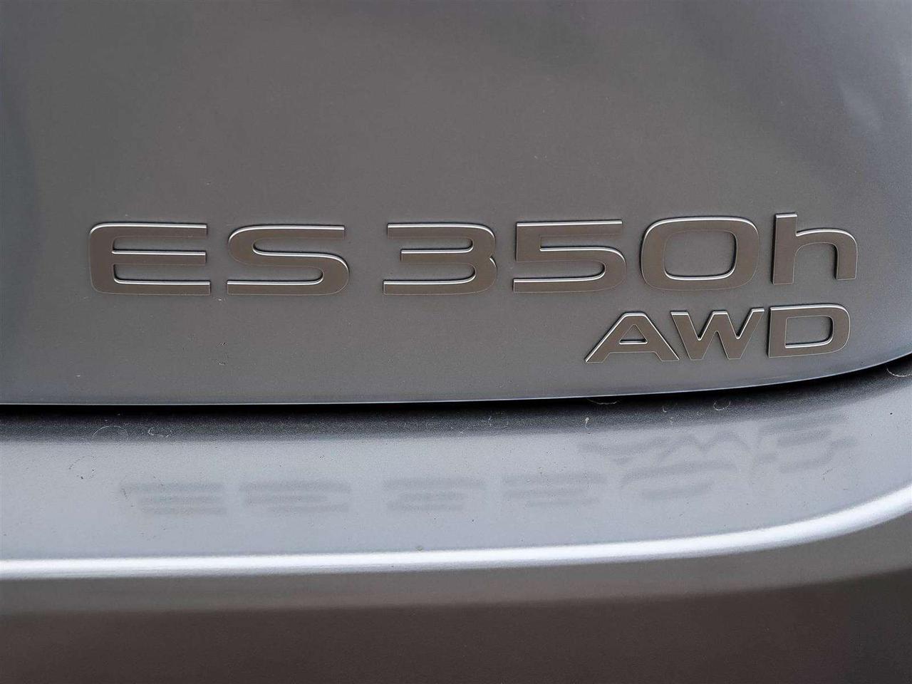 2026 Lexus ES ES 350H HYBRID AWD ADAPTIVE CRUISE NAVI Photo