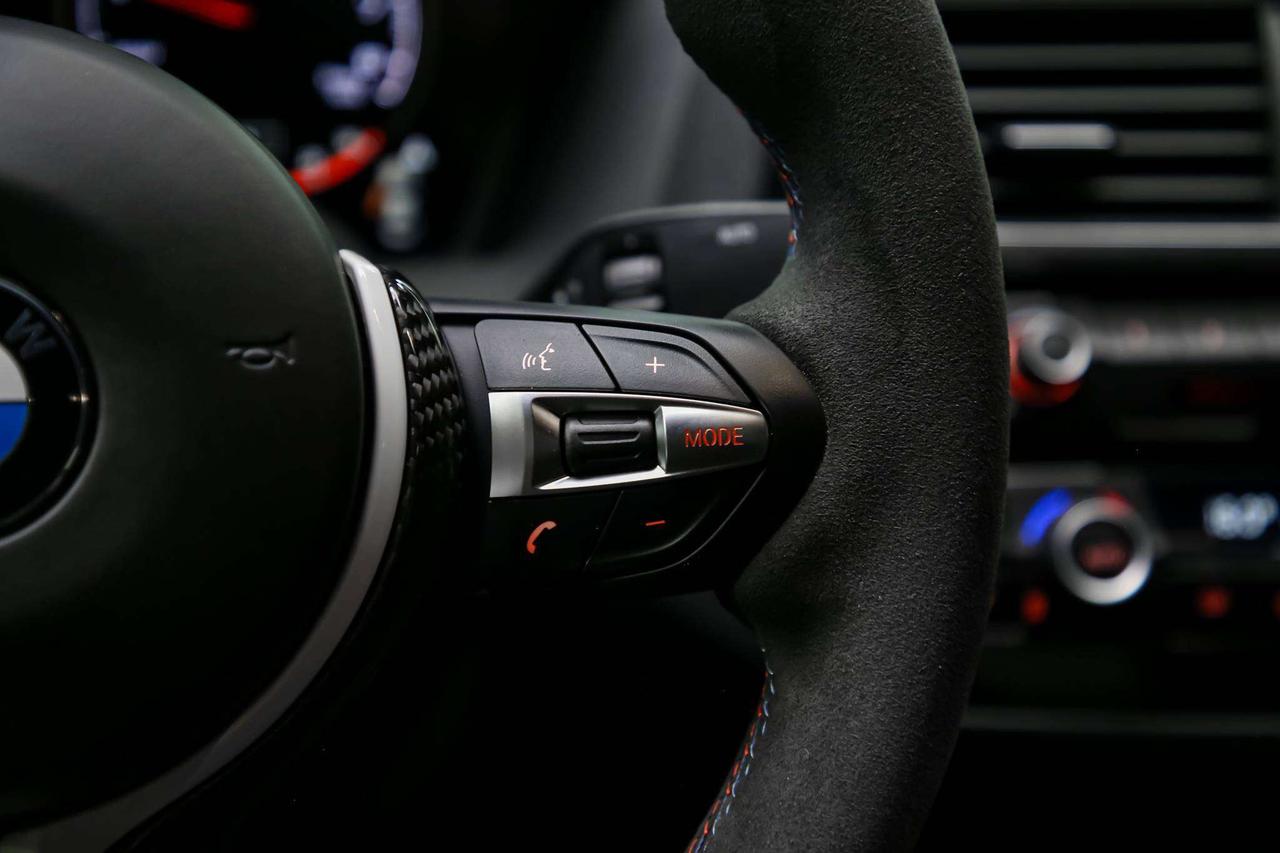 2020 BMW M2 CS 444HP MANUAL NOACCIDENT CARBONROOF COLLECTORCAR Photo