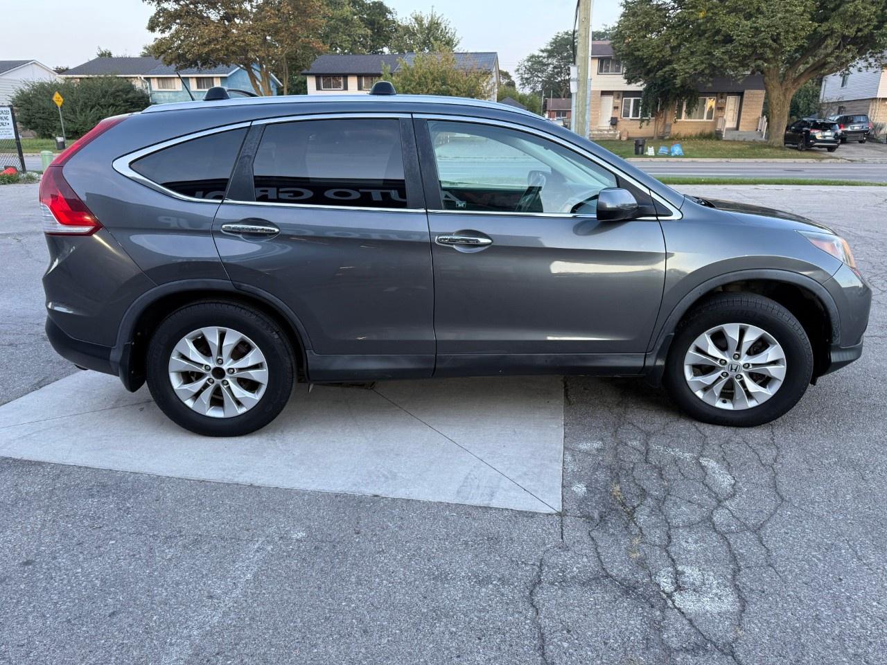 2012 Honda CR-V 4WD Touring Photo