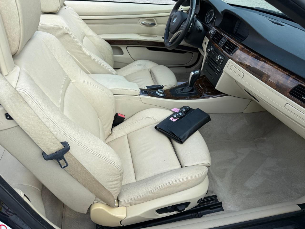 2008 BMW 3 Series 2dr Cabriolet 335i RWD Photo