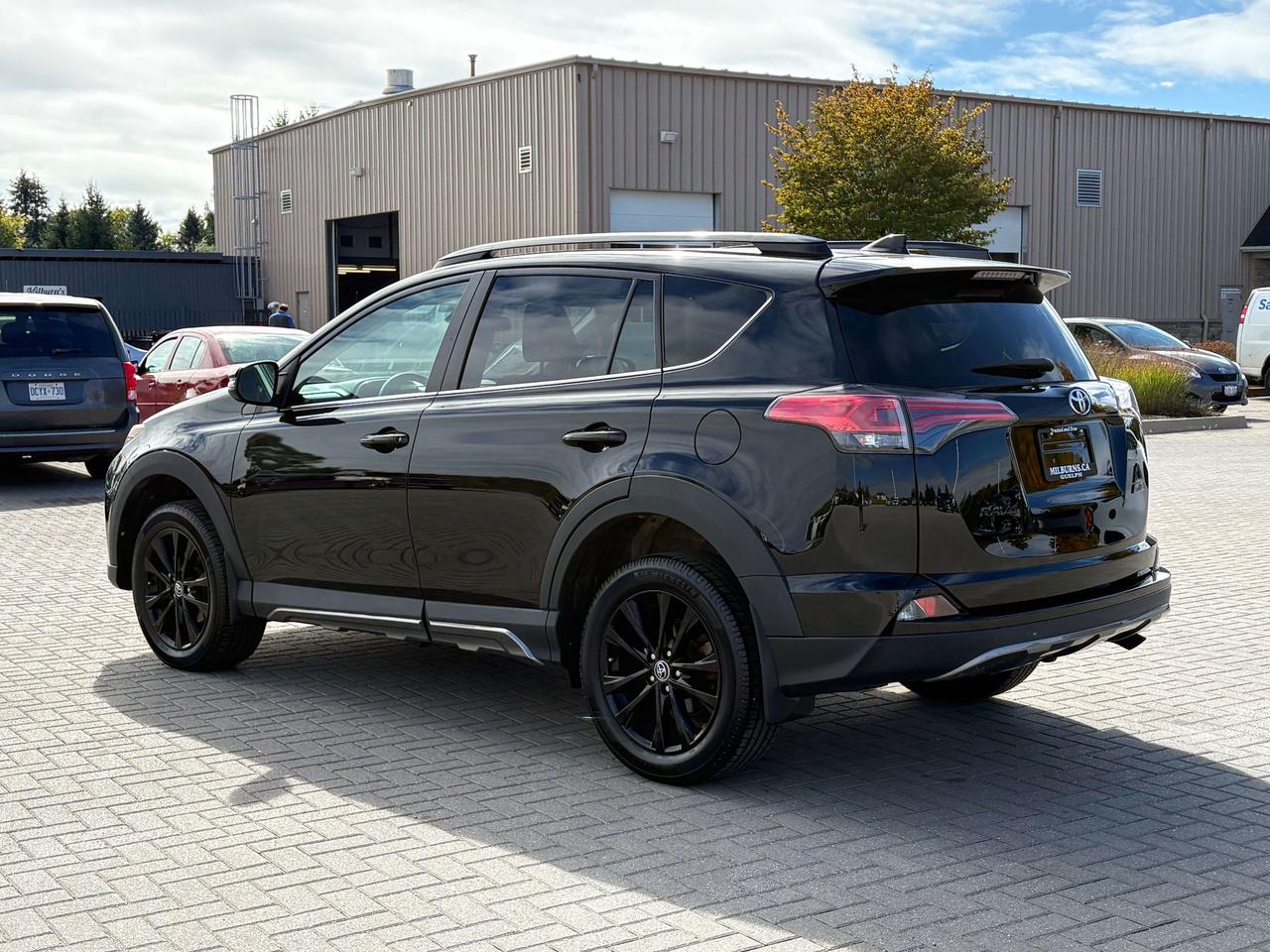 2018 Toyota RAV4 XLE Trail AWD  Sunroof Heated Seats/Steering Wheel Photo
