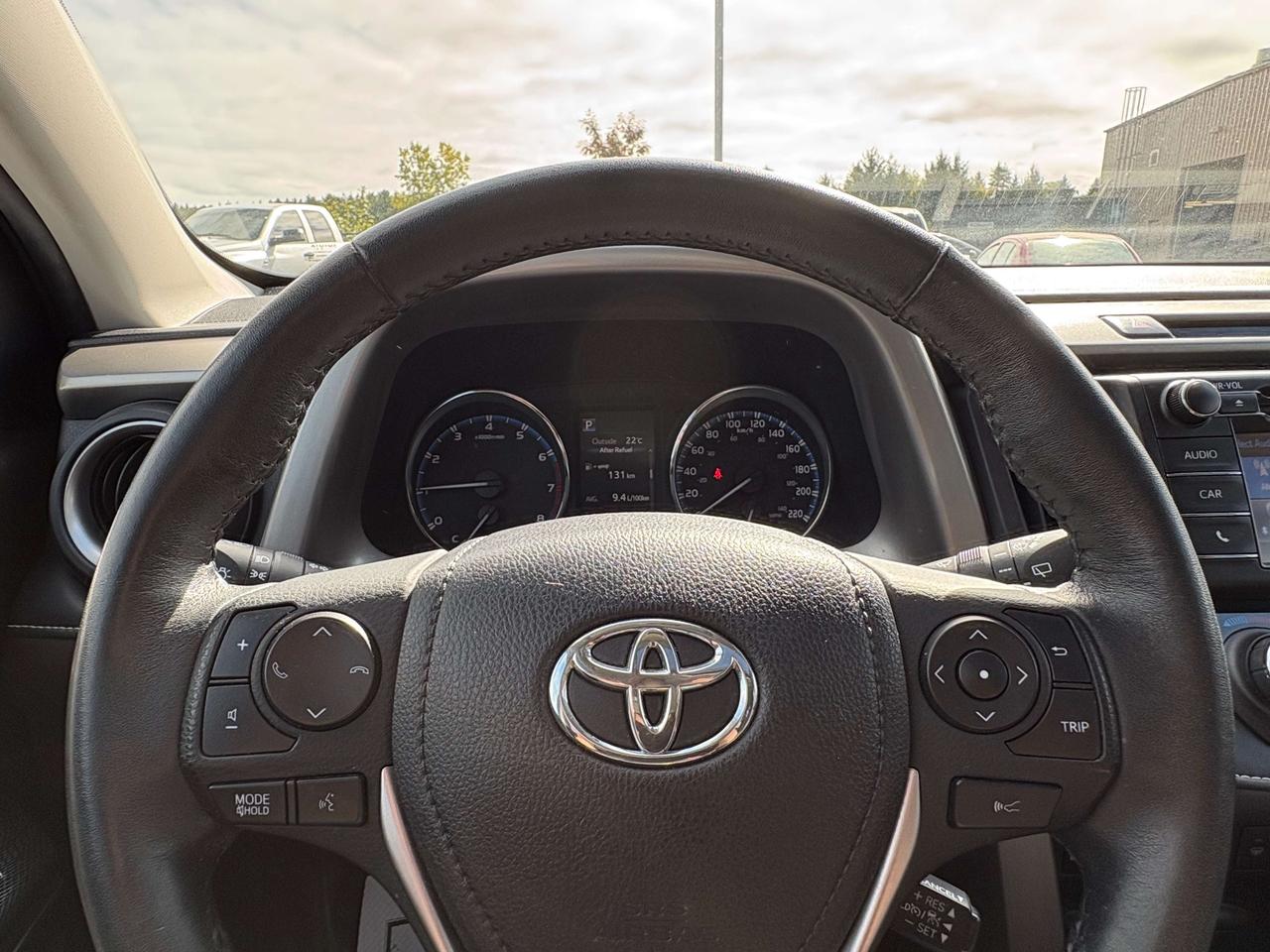 2018 Toyota RAV4 XLE Trail AWD  Sunroof Heated Seats/Steering Wheel Photo