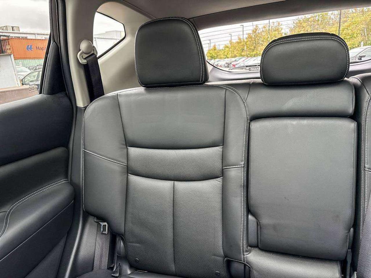 2017 Nissan Murano Platinum   Moonroof   Navigation   Power Lift Gate Photo