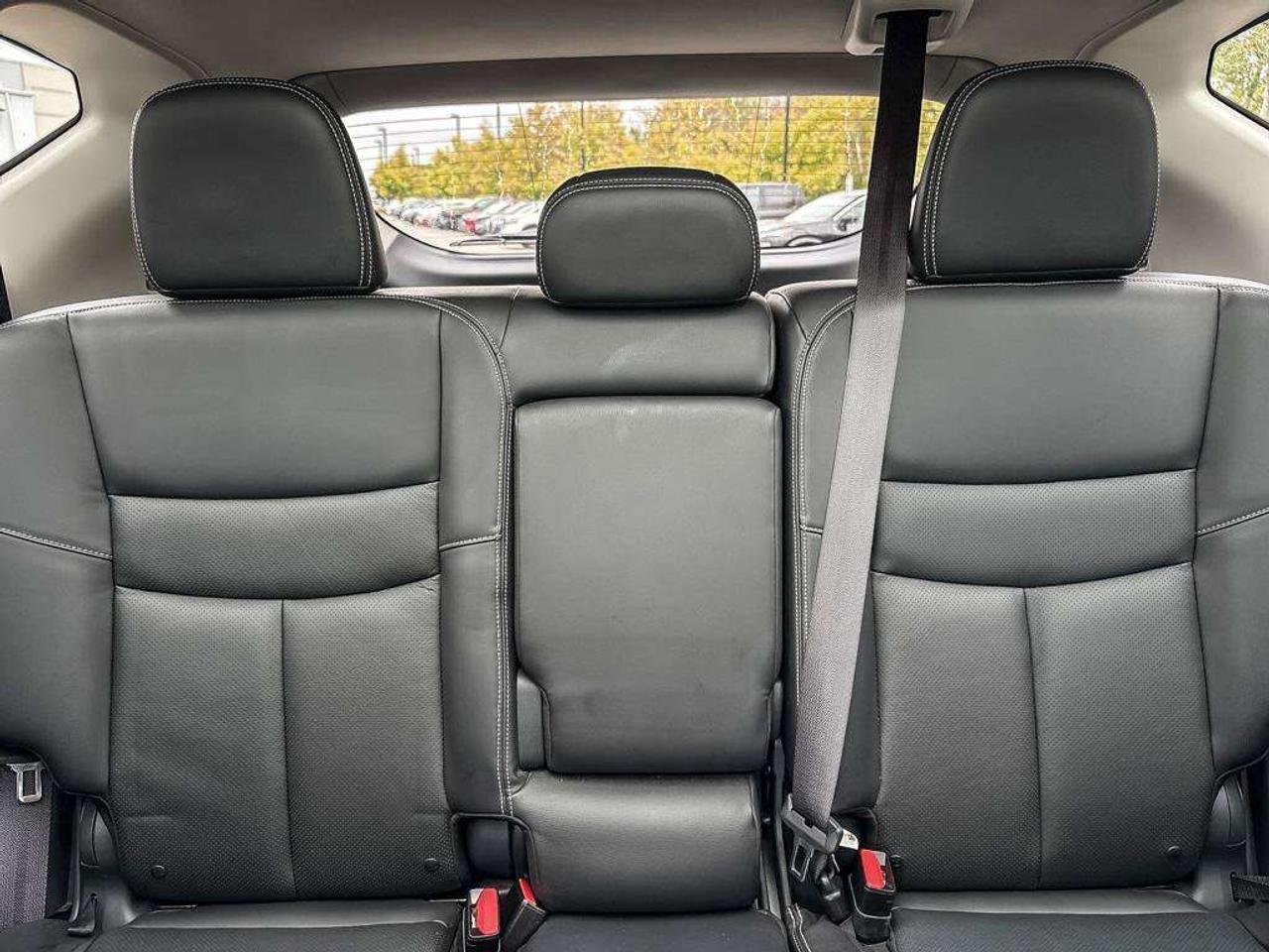 2017 Nissan Murano Platinum   Moonroof   Navigation   Power Lift Gate Photo