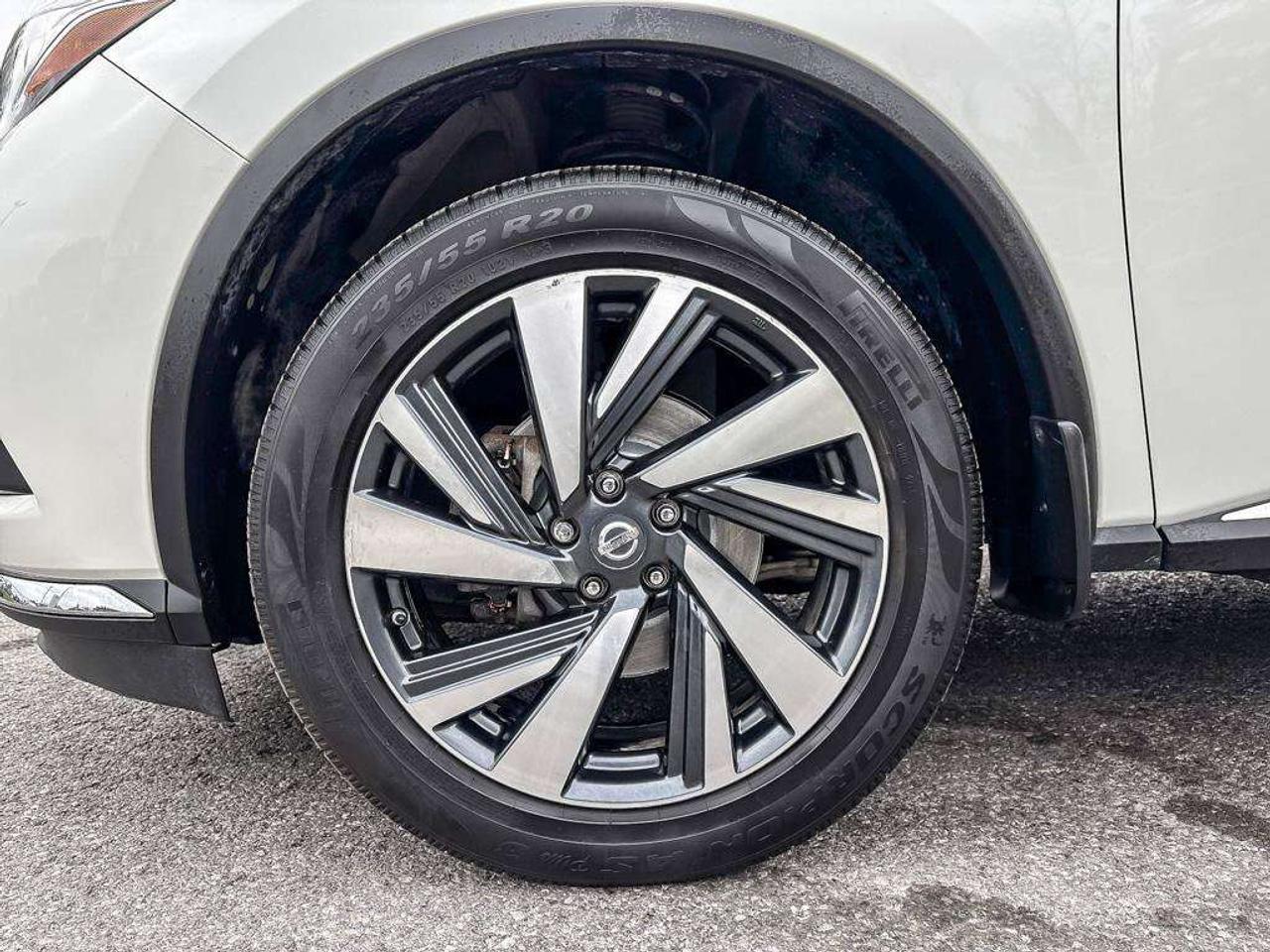 2017 Nissan Murano Platinum   Moonroof   Navigation   Power Lift Gate Photo