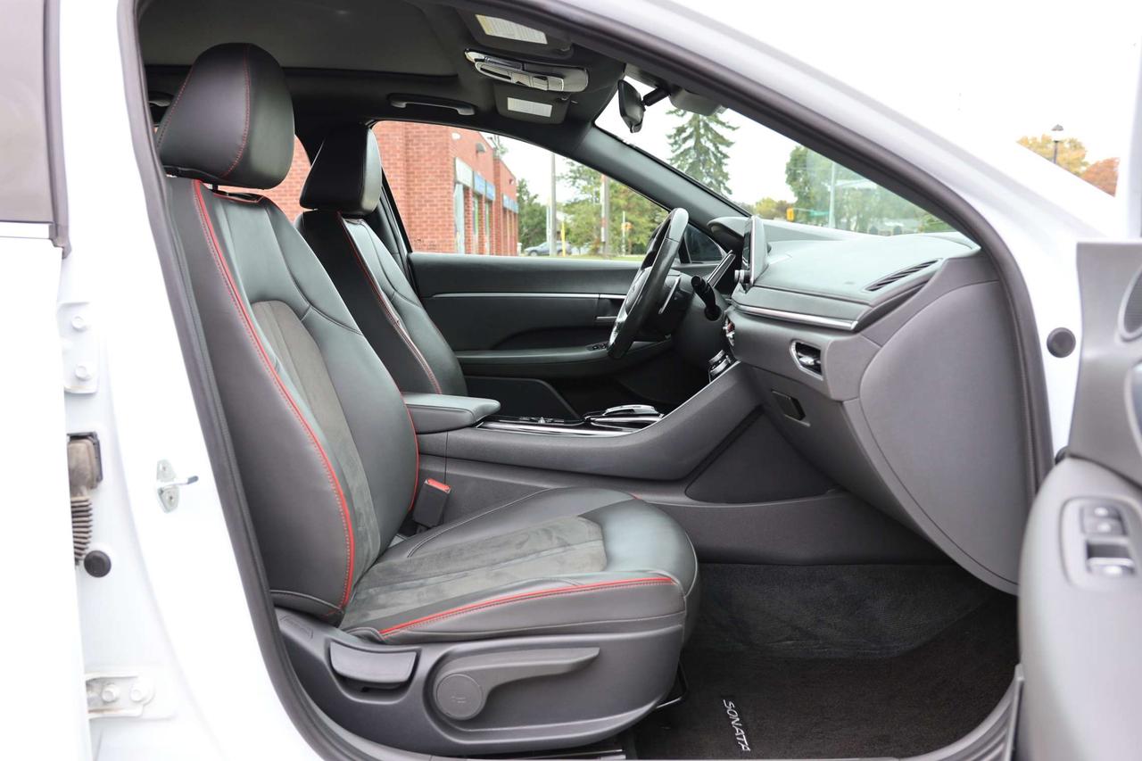 2021 Hyundai Sonata 1.6T SPORT-R STARTER/ADAPT CRUISE/BCAM/FCW/LKA/BLIS/LEATHER/H SEATS/KEYLESS/CARPLAY/PANOROOF Photo